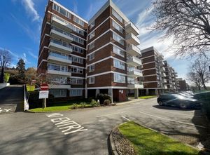 Photo 5- click for photo gallery